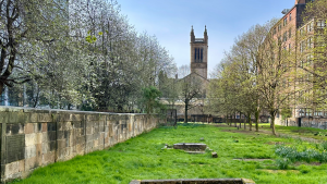 Read more about the article Free Ramshorn Graveyard Tours